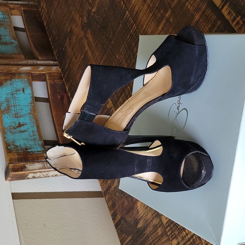 Jessica Simpson heels size 71/2 black